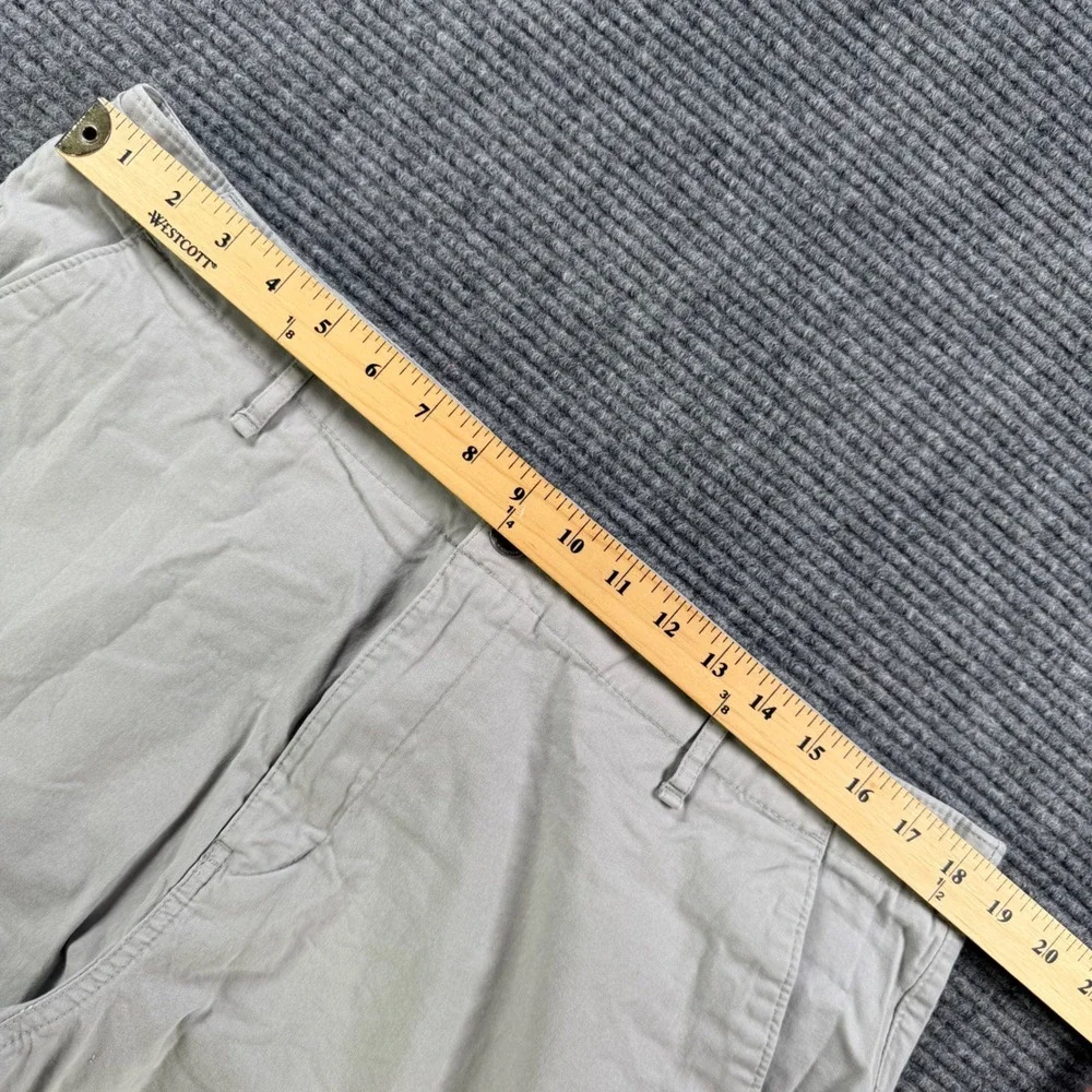 Oakley Regular Fit Chino‎ Shorts Mens 38 Khaki Tan Flat Front Casual Cotton